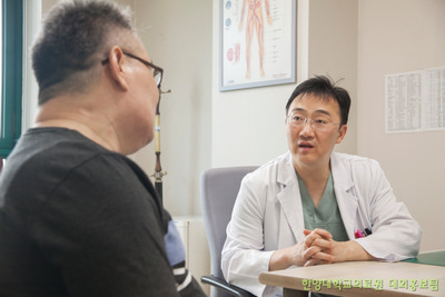“친절한 의료진, 다른 병원과는 차원이 달랐어요”, 최동호 교수