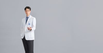 역류성 식도염 약 먹고 속 더 쓰린데… 계속 복용해도 될까?