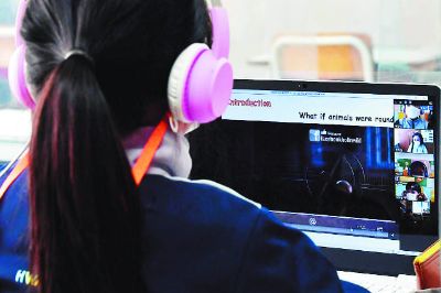 집콕족 거북목 증후군 주의보… 자칫 디스크질환 유발 